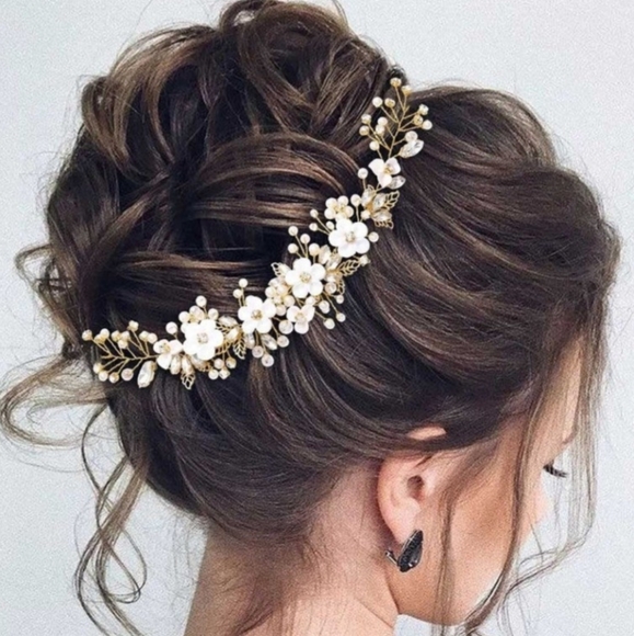 Gold Bridal Hair Vine with Pearls and Rhinestones - Picture 2 of 6